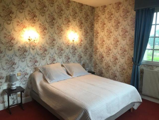 Demeure Des Carila Bed & Breakfast Heudebouville Ngoại thất bức ảnh
